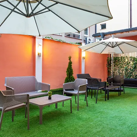 Avenue By Hmg-free Parking-free Wi-fi מלון 3*