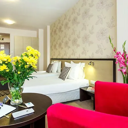 Avenue By Hmg-free Parking-free Wi-fi Hotel