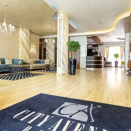 Avenue 3*